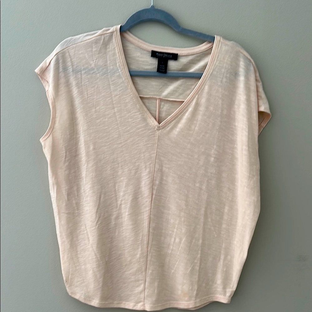 White House Black Market Women's Soft Beige-Peach colored V-Neck Top